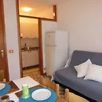 Relaxing By Sea And Pines Апартаменты *
