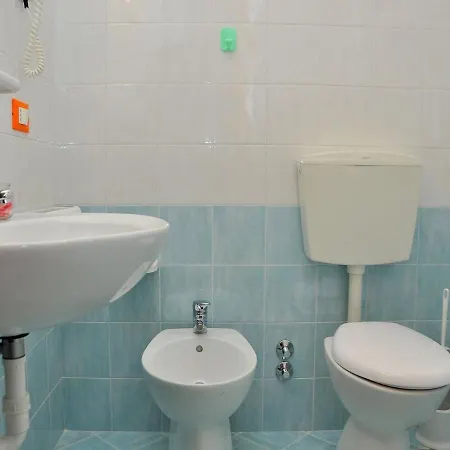 Splendid Flat With Terrace - Beahost Διαμέρισμα